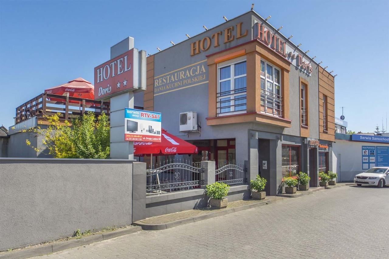 Hotel Doris Oborniki Extérieur photo
